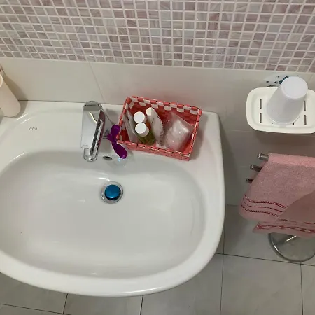 B&B Casa Di Ale 디아망테