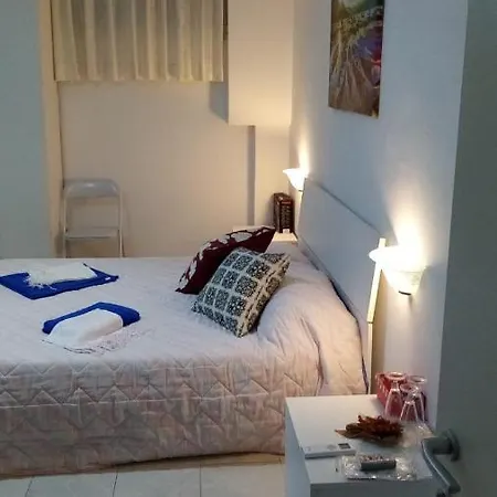 Casa Di Ale B&B 디아망테